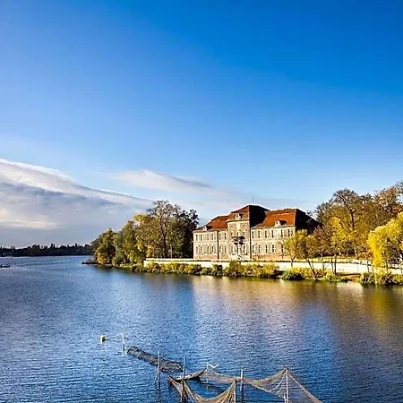 Hotel Gaestehaus Schloss Plaue Brandenburg (Brandenburg an der Havel)