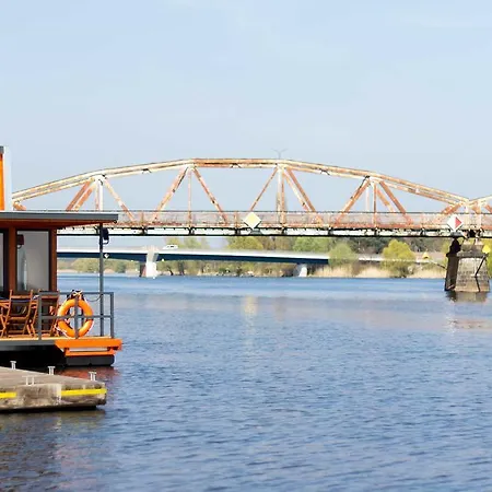 Hotell Gaestehaus Schloss Plaue Brandenburg (Brandenburg an der Havel)