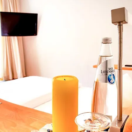 Gaestehaus Schloss Plaue 3* בראנדנבורג