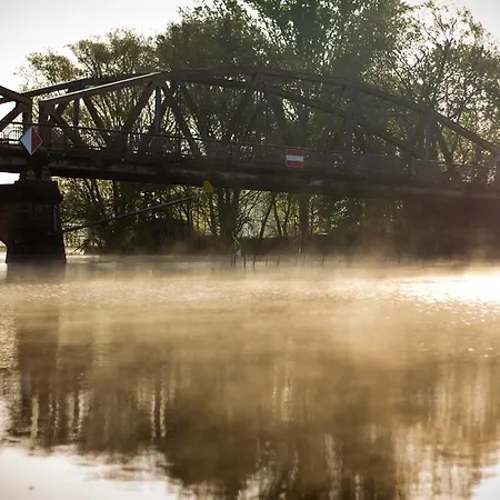 Gaestehaus Schloss Plaue