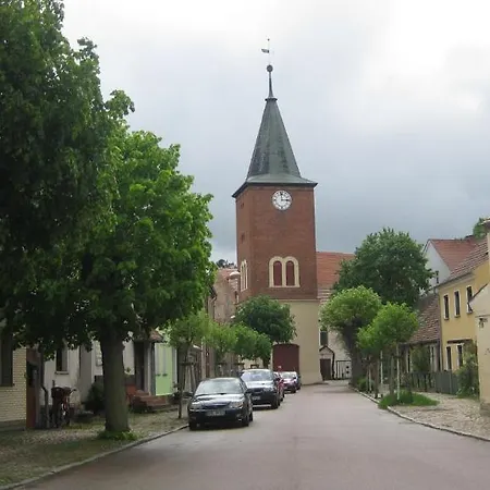Gaestehaus Schloss Plaue