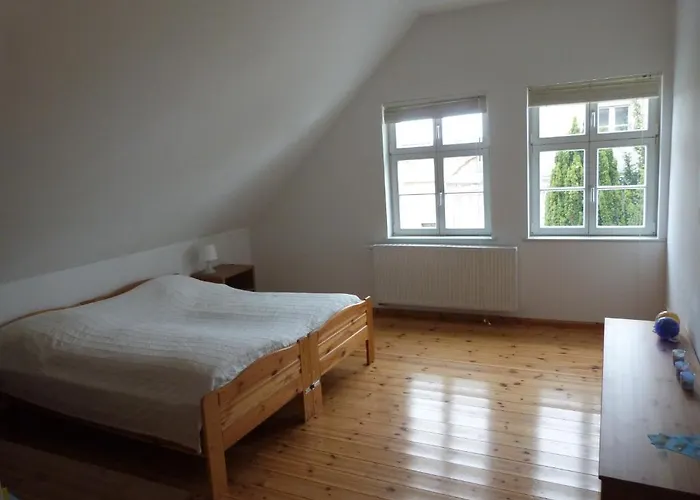 Gaestehaus Schloss Plaue 3*